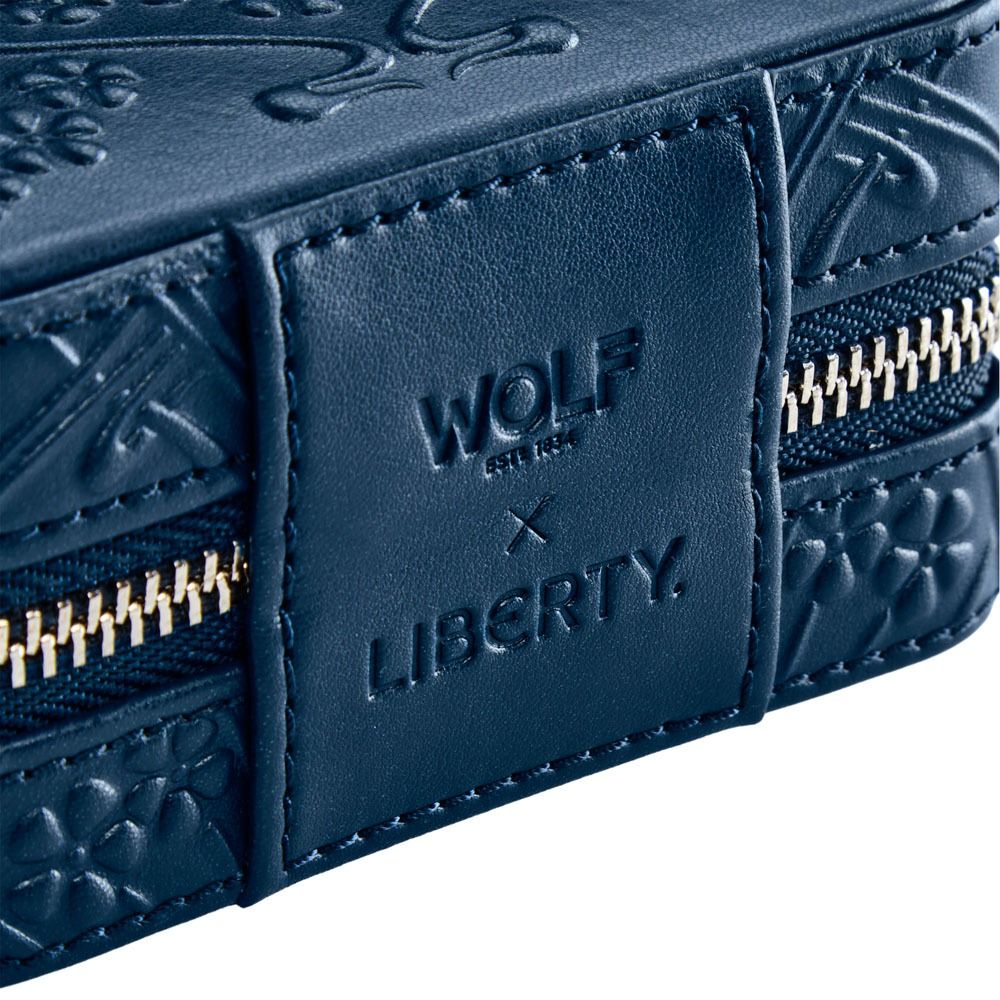 WOLF X LIBERTY Small Travel Zip Case | WOLF 1834 USA