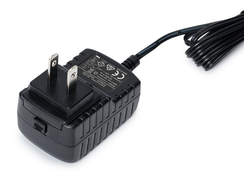 Universal plug adaptor 5.0v | WOLF 1834 USA