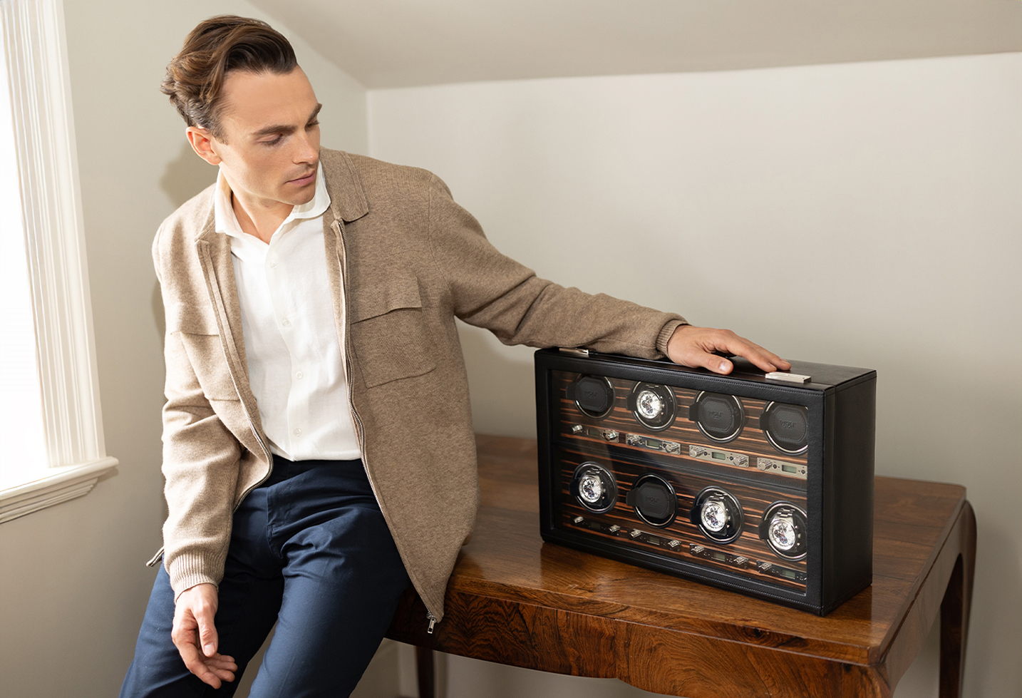 Programmable watch winders